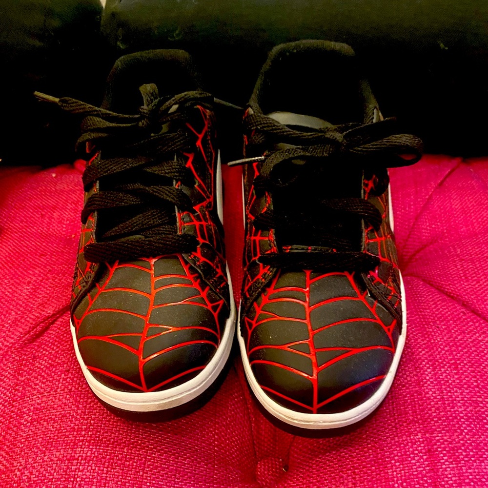 Spider-Man Heelys